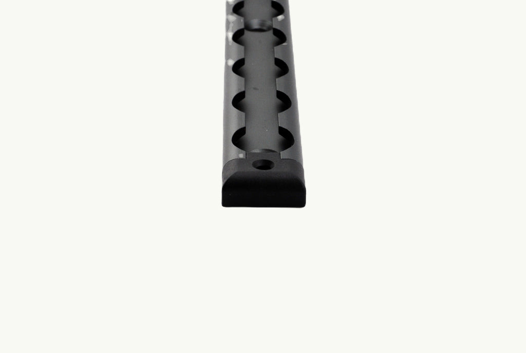 Venture L-Track Semi-Circle End Caps (4 Pack)