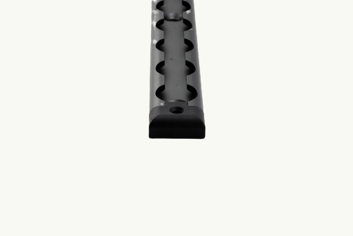 Venture L-Track Semi-Circle End Caps (4 Pack)