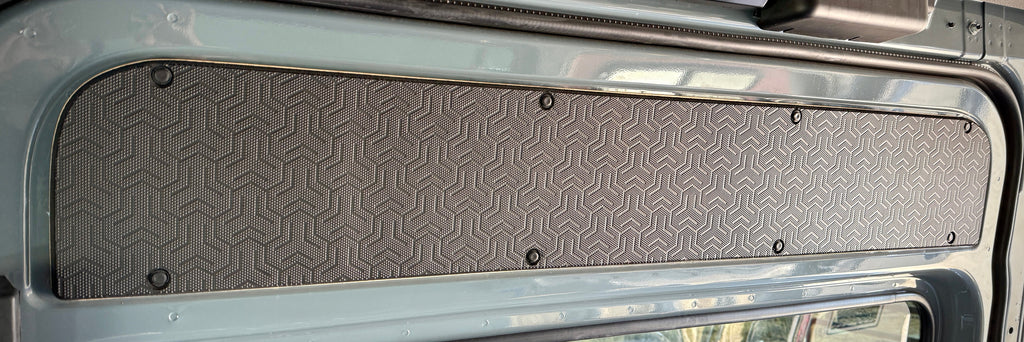 Sprinter Slider Door Panel – Tetrapod Design (2007+)