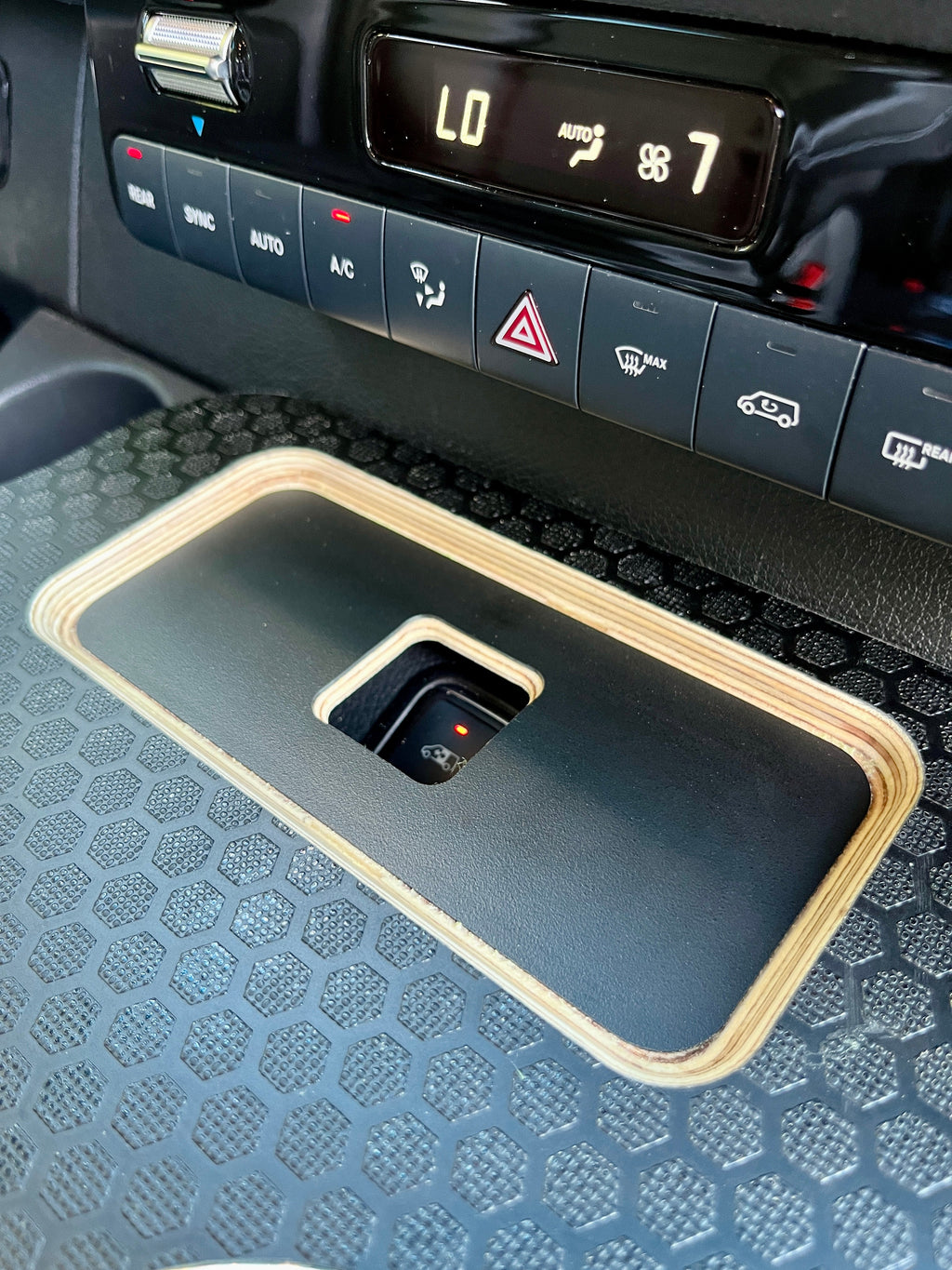 Mercedes Sprinter VS30 19-Current Black Hex Cup Holder Snack Tray