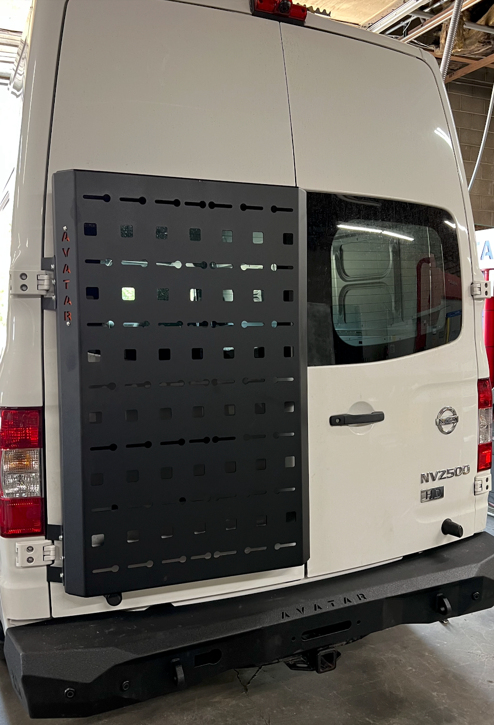 Alternate view of the Avatar Offroad Sir Packs-a-lot Storage Mounting System, fitted to an overland van build