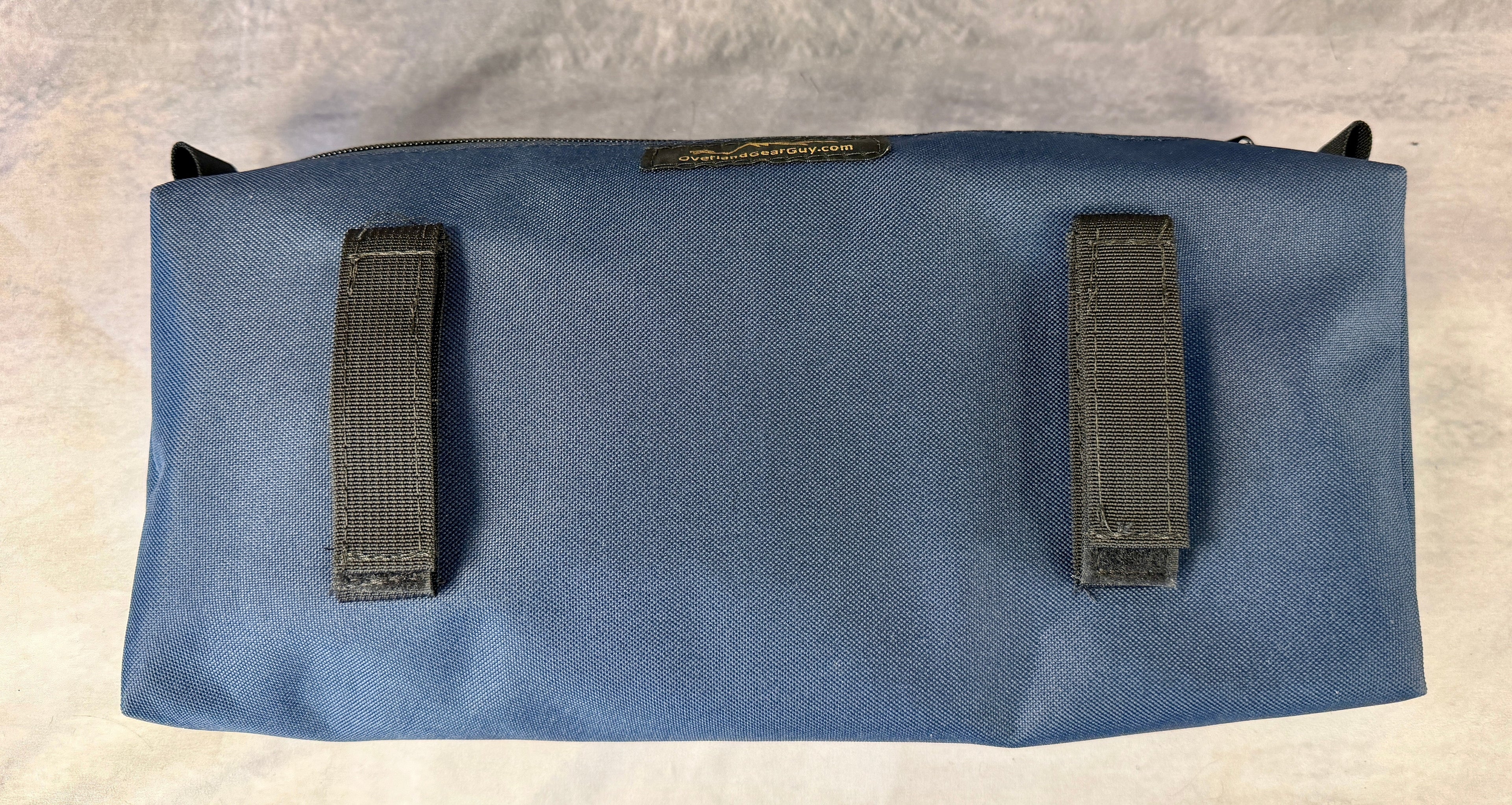 RRE Safari Window Shelf Bag