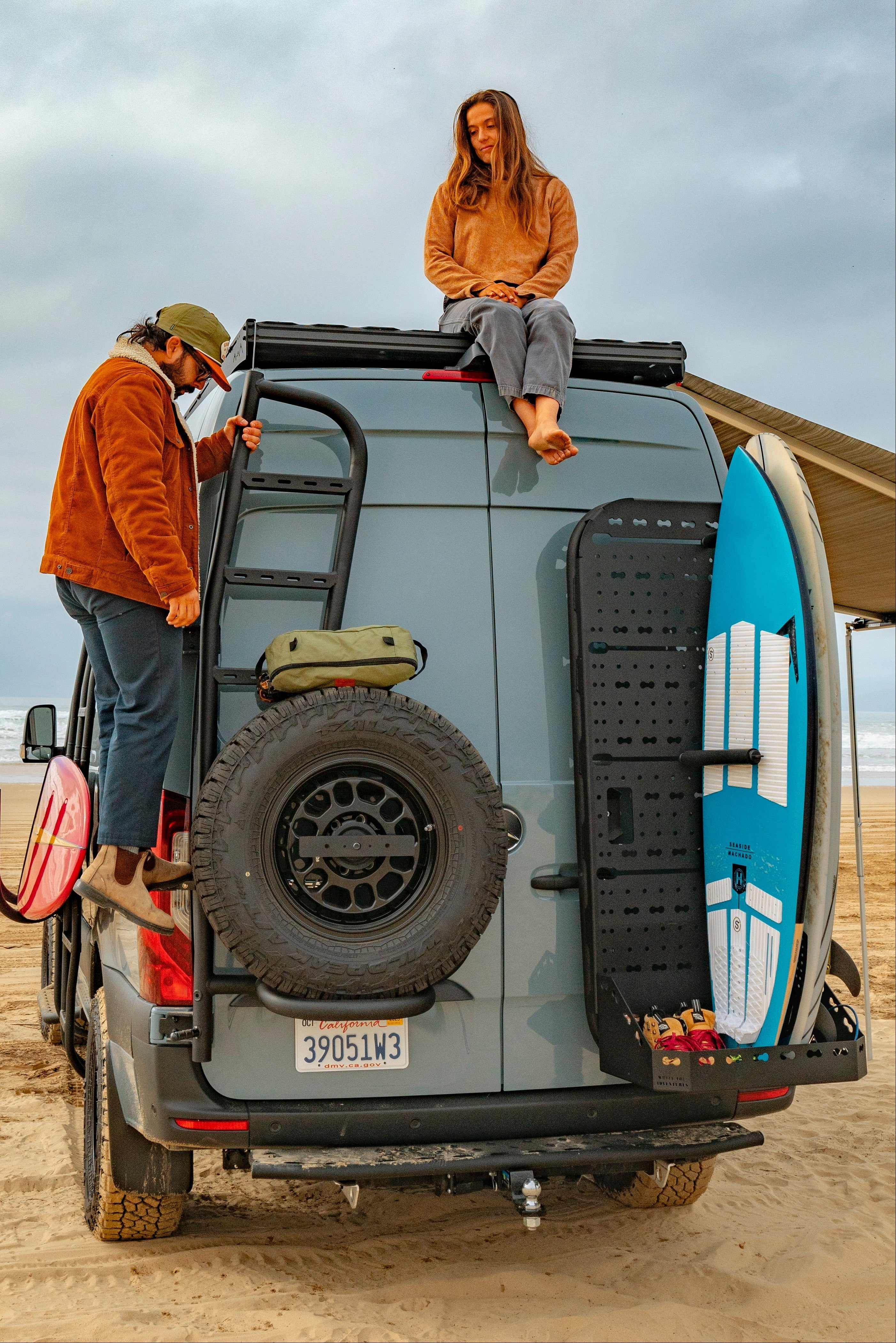 Universal Rear Door Basket