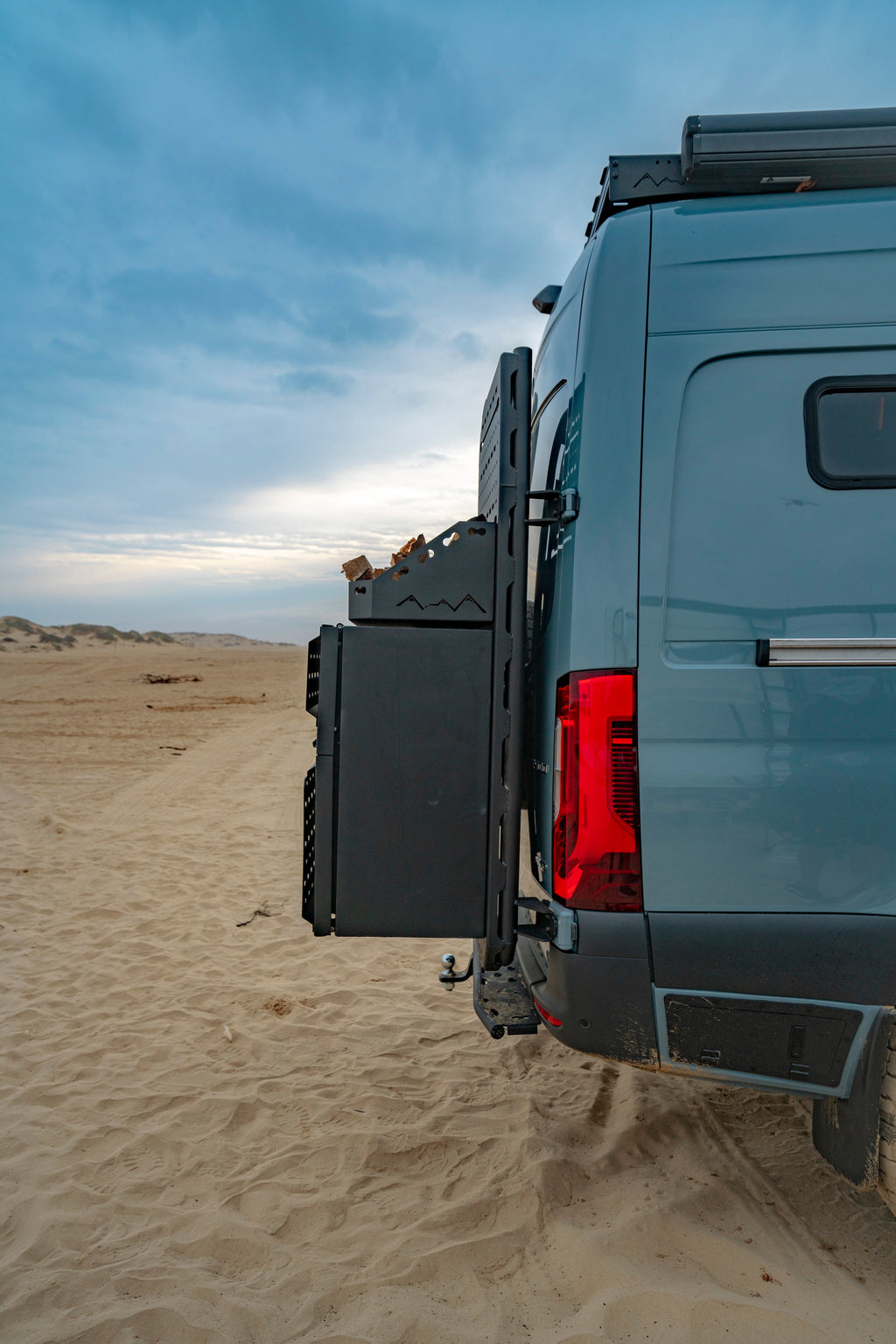 Universal Rear Door Basket