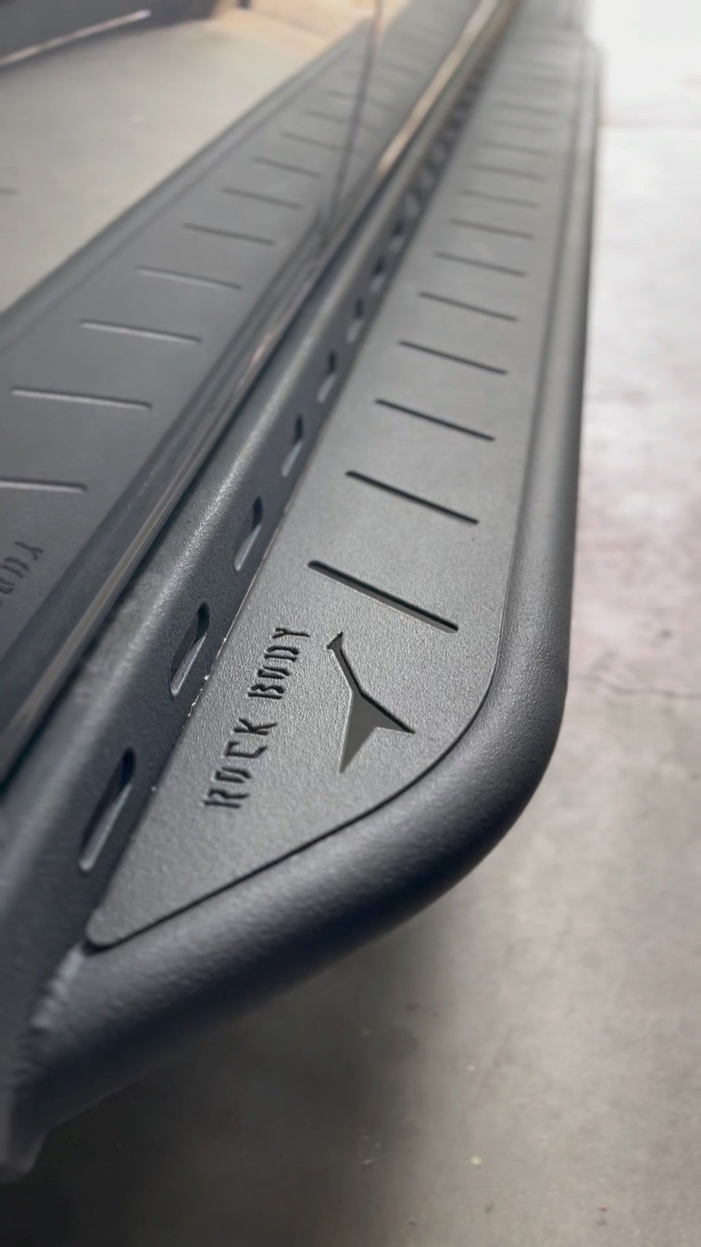 Alternate view of the Avatar Offroad Rockbody Side Steps for Mercedes Sprinter, fitted to an overland van build