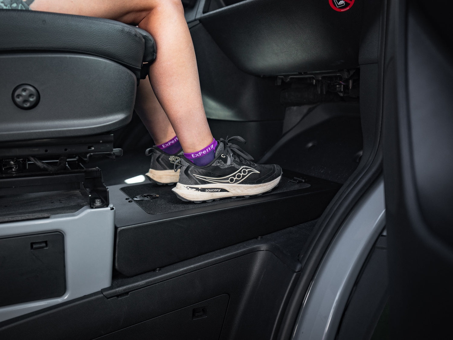 SPRINTER VAN FOOT PLATFORM FLOOR EXTENSION STORAGE